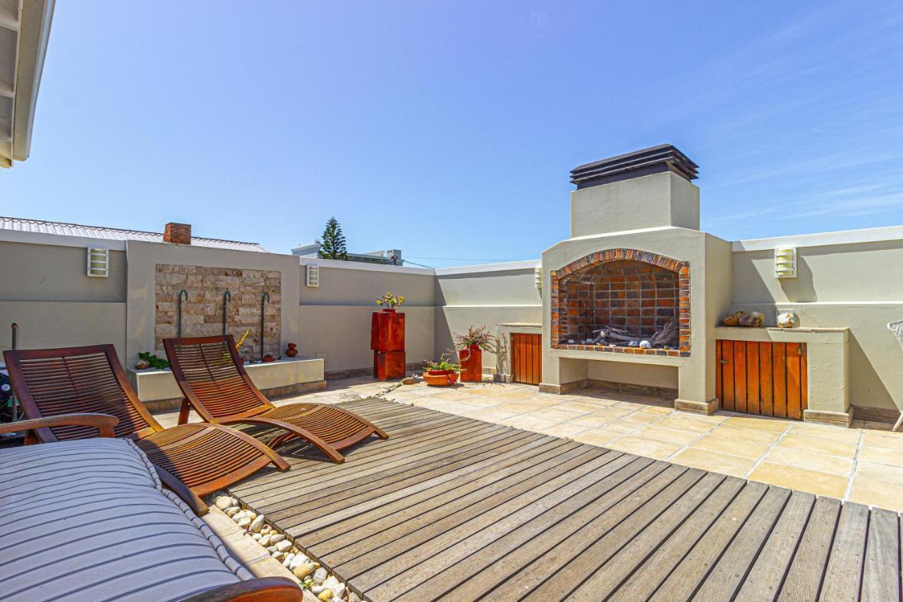 138 Marine Beachfront Guesthouse Hermanus Kültér fotó