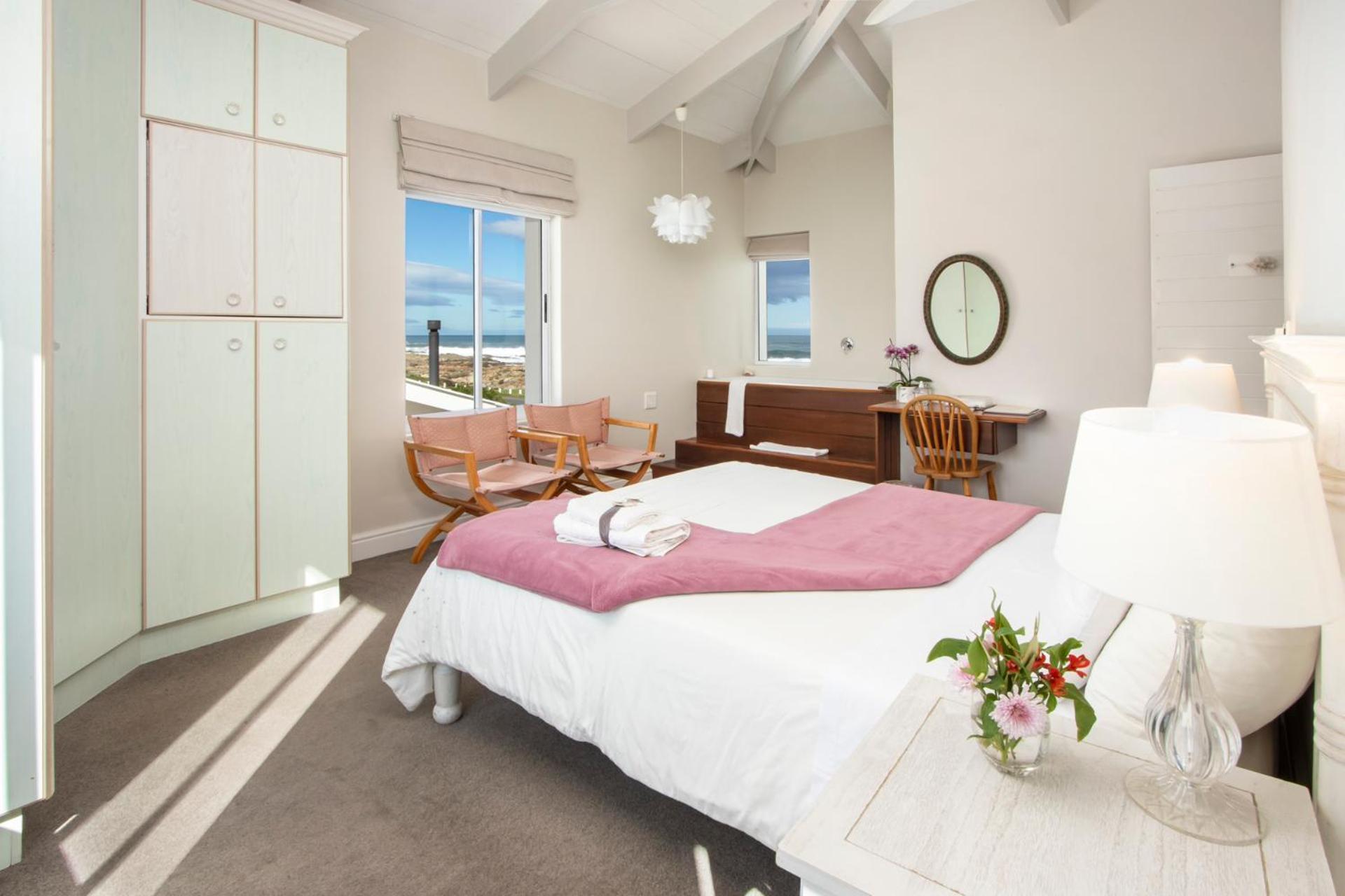 138 Marine Beachfront Guesthouse Hermanus Kültér fotó