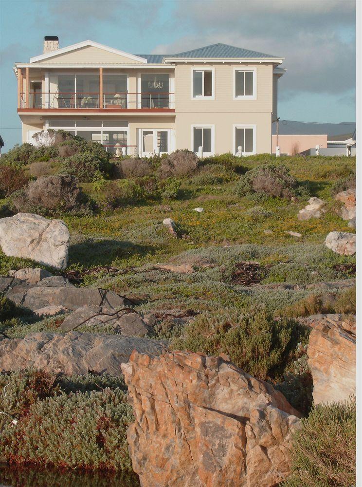138 Marine Beachfront Guesthouse Hermanus Kültér fotó