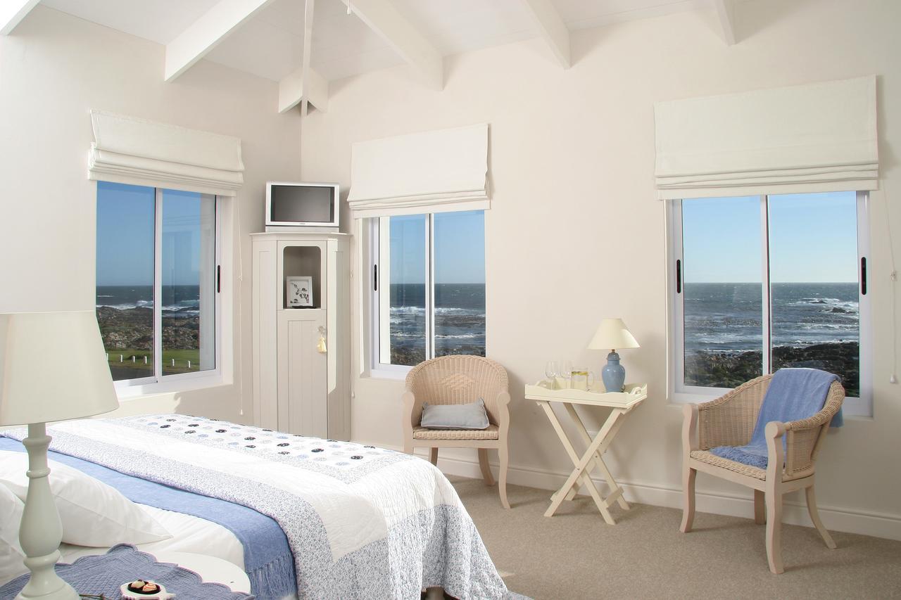 138 Marine Beachfront Guesthouse Hermanus Kültér fotó